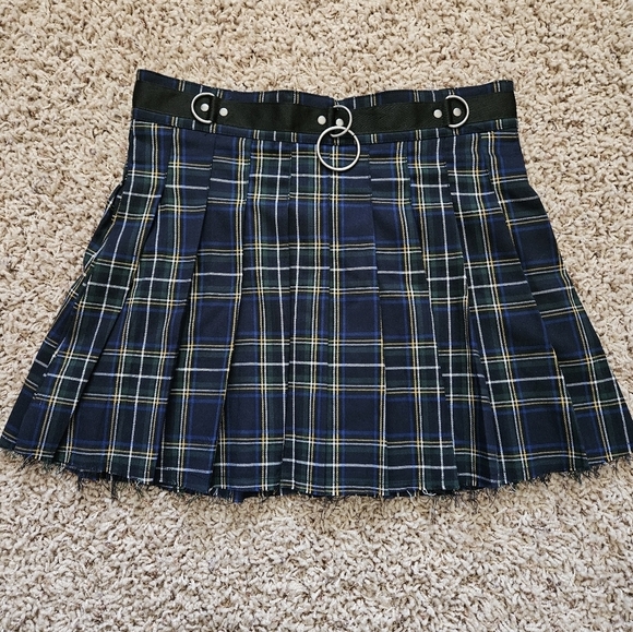 NEW Dolls Kill Current Mood Pleated Plaid Mini Skirt- small - Picture 1 of 8